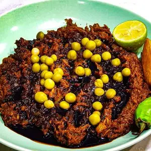 خوراک  مرغ ویژه
